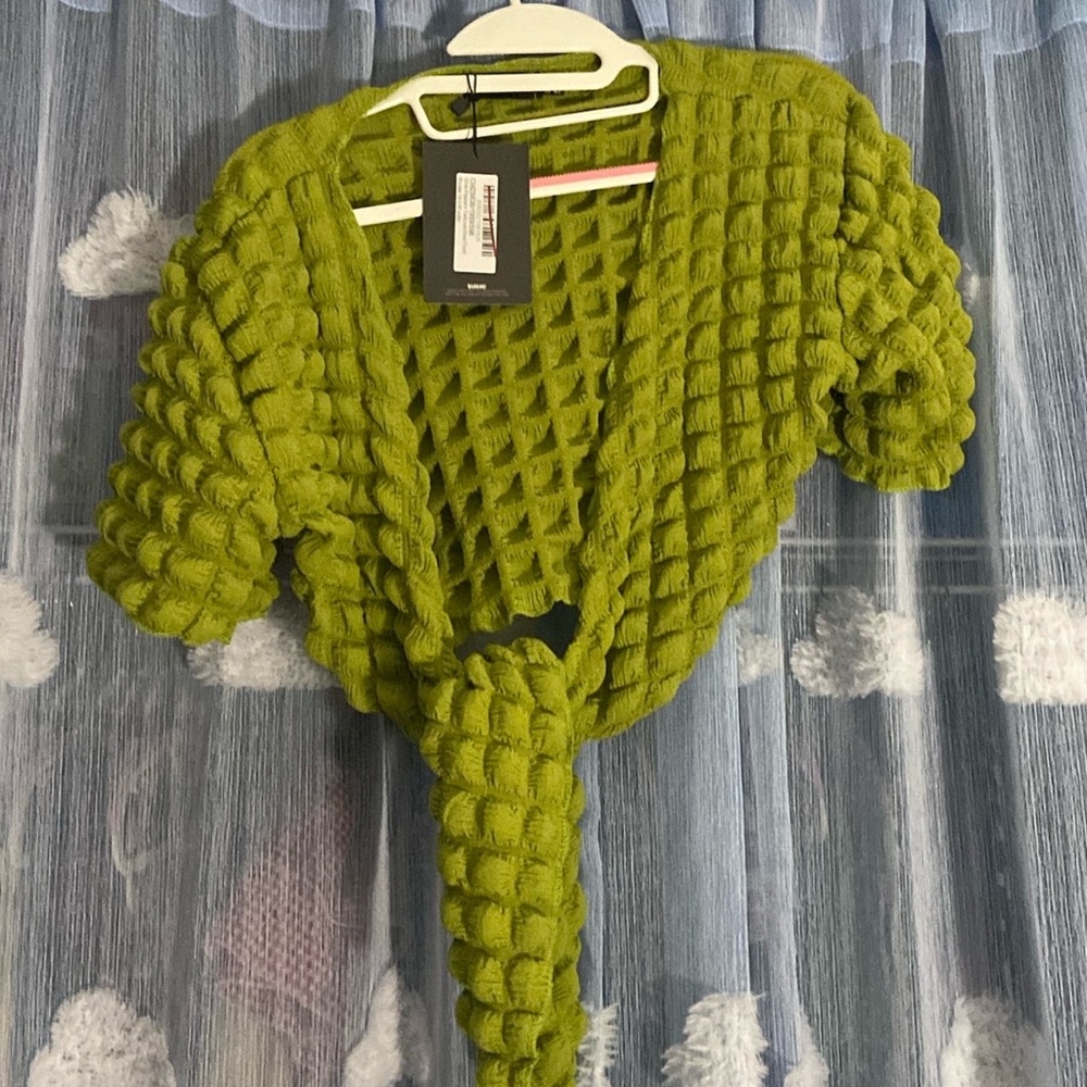 Cute shrug